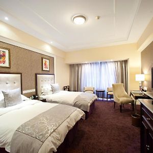 Executive Twin Room